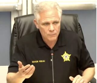 Orland Park Mayor Keith Pekau doesn't believe anyone can criticize him and when they do, he libels and slanders them from the podium of the taxpayer funded village board room, wearing a jersey with a police badge on it